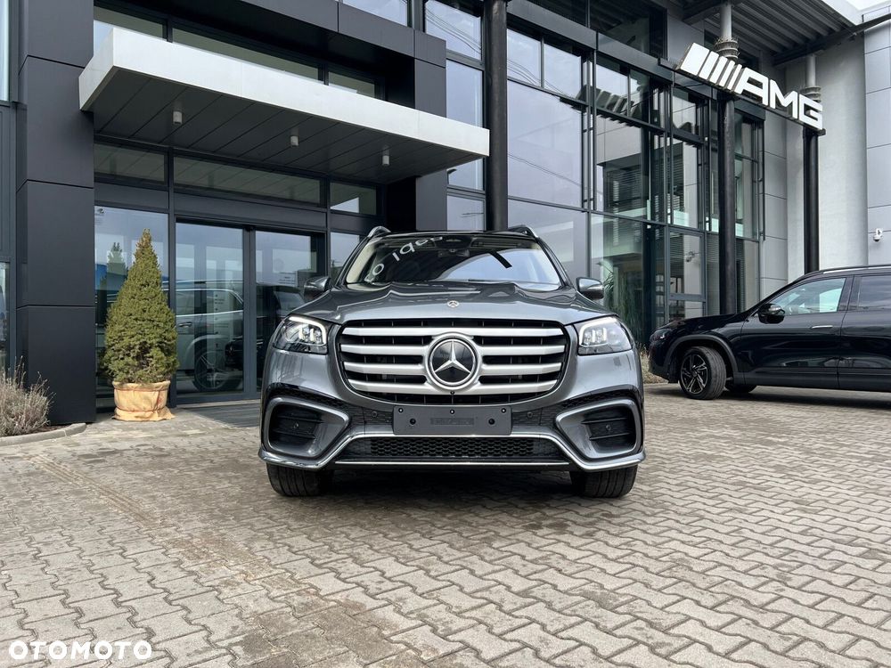 Mercedes-Benz GLS - 4