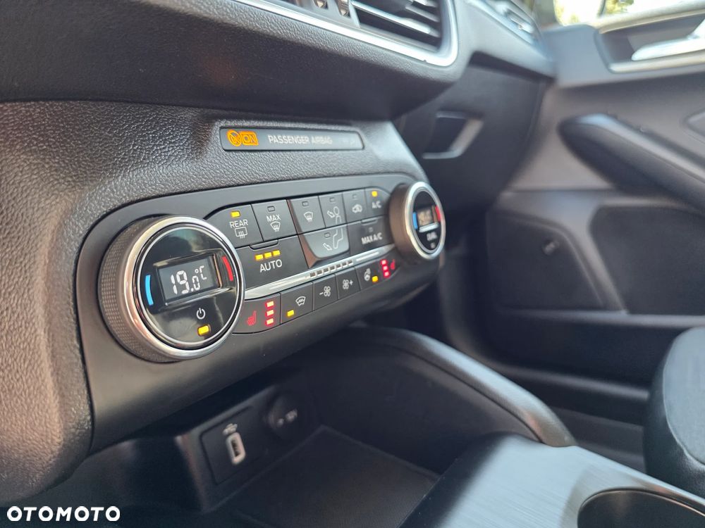 Ford Focus SW 2.0 EcoBlue S&S ACTIVE X - 21