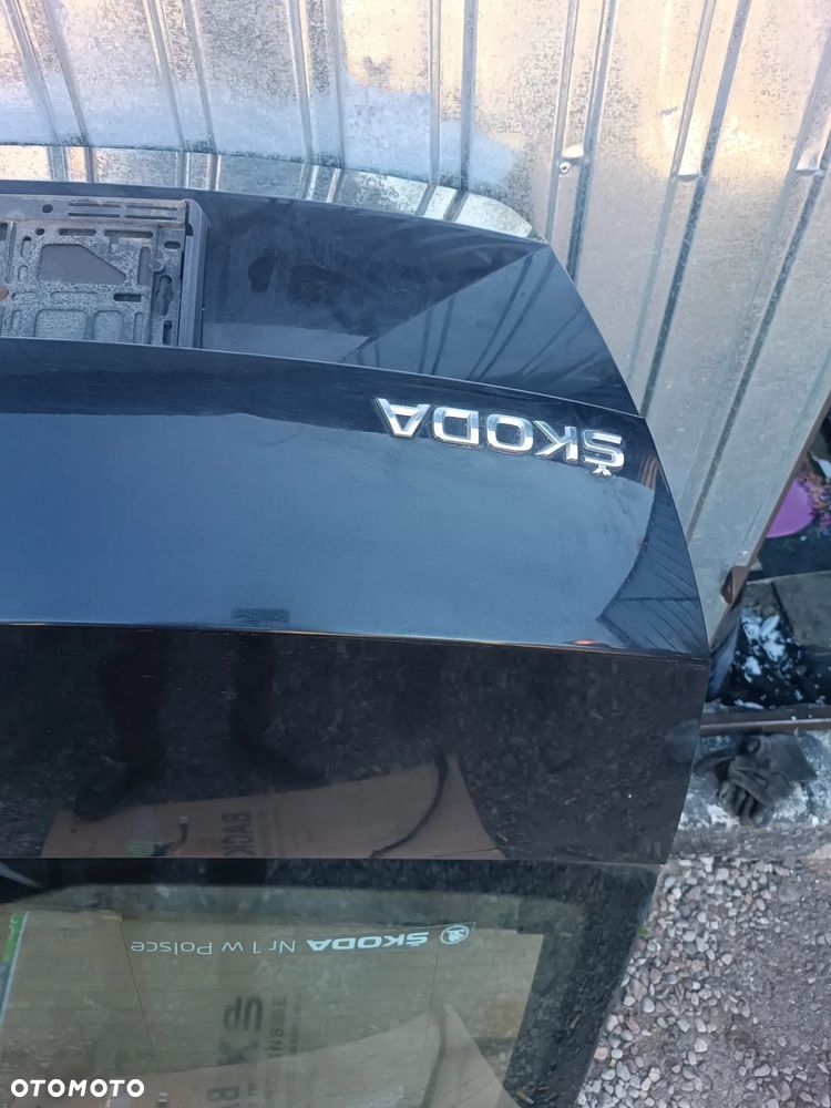 SKODA OCTAVIA III 2013R KLAPA BAGAŻNIKA Z SZYBĄ CZARNA HB LF9R 1Z17 - 3