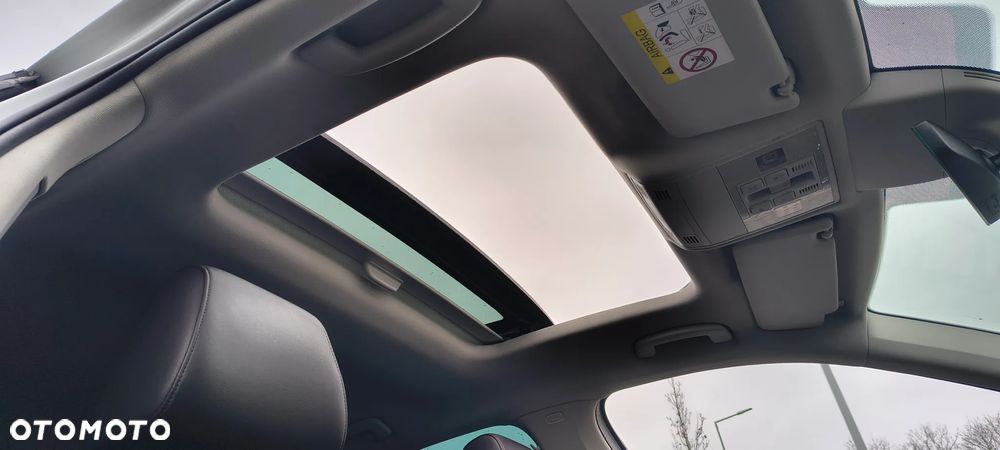 Skoda Superb 2.0 TDI DSG L&K - 22