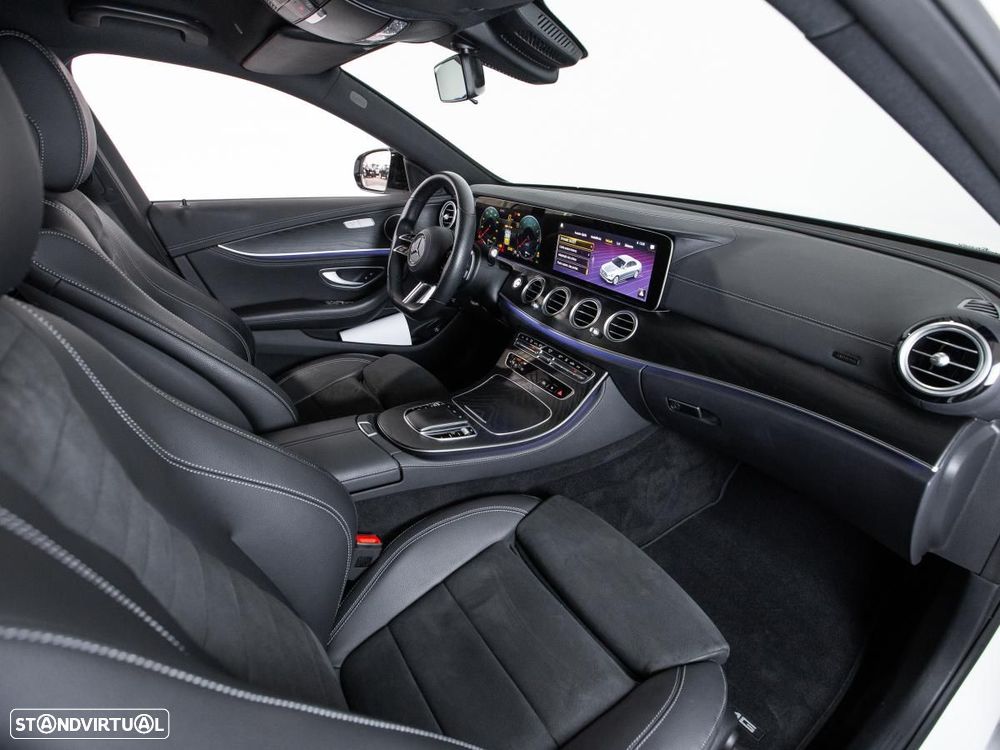 Mercedes-Benz E 300 de 9G-TRONIC AMG Line - 9