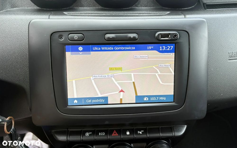 Dacia Duster 1.6 SCe Prestige - 30