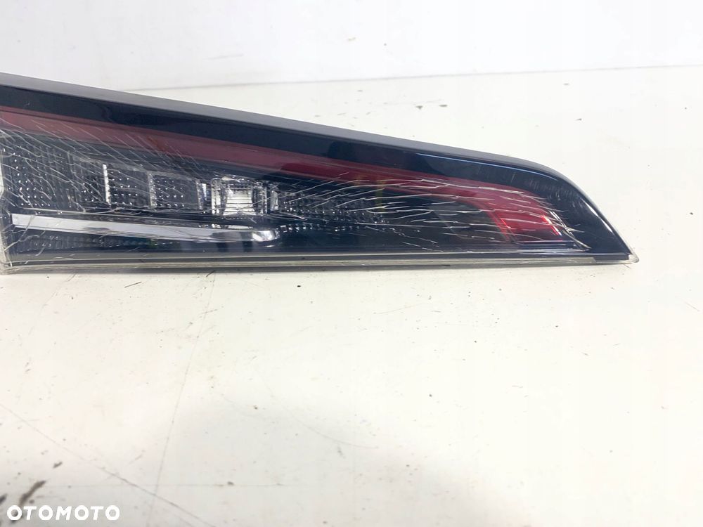 lampa lewy tył lewa tylnia w klape bagaznika toyota corolla e21 kombi eu - 3