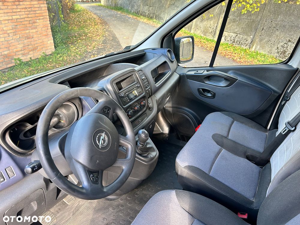 Opel Vivaro - 7