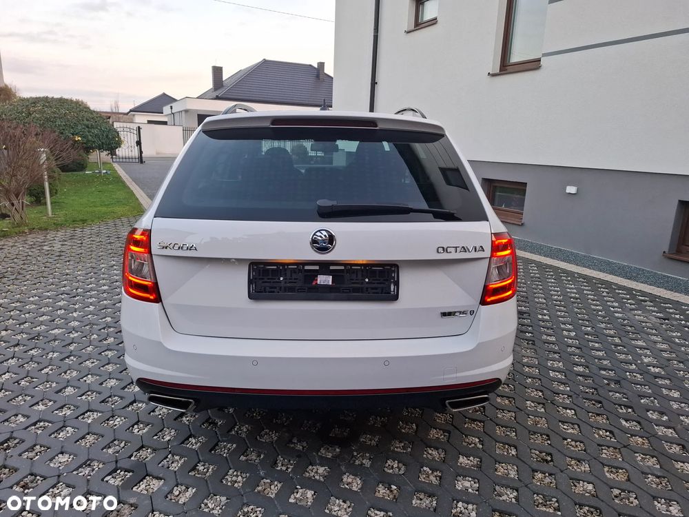 Skoda Octavia 2.0 TDI DSG RS - 5