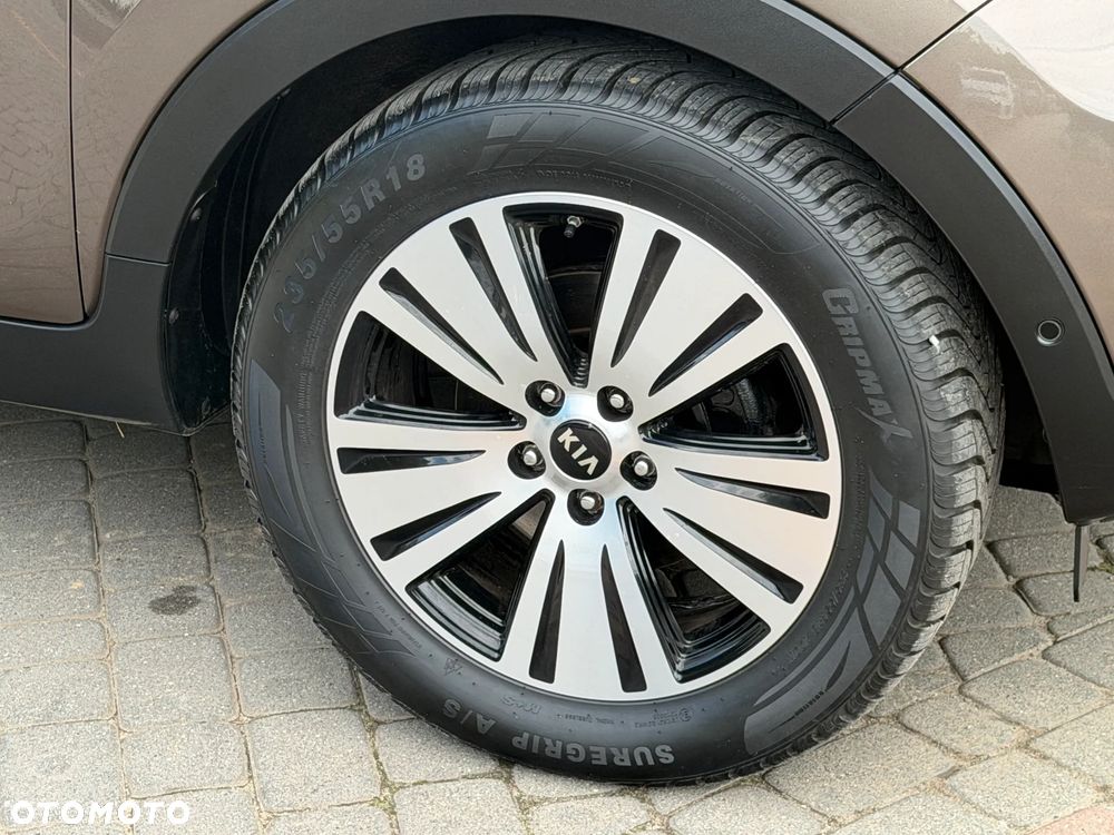 Kia Sportage 2.0 CRDI 4WD Fifa World Cup Edition - 21