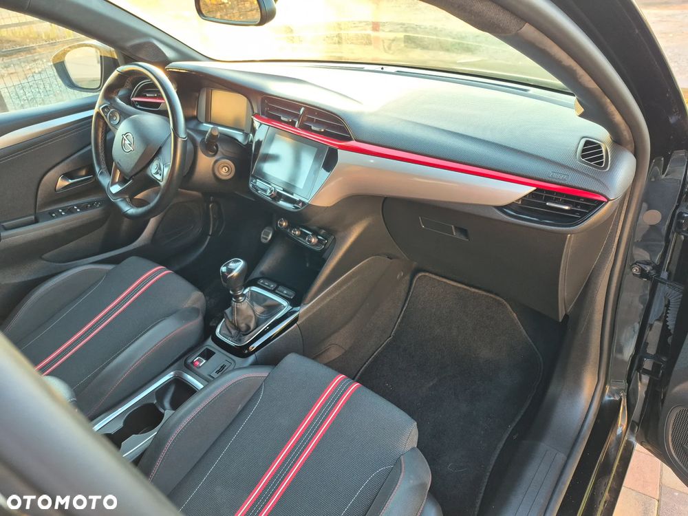 Opel Corsa - 16