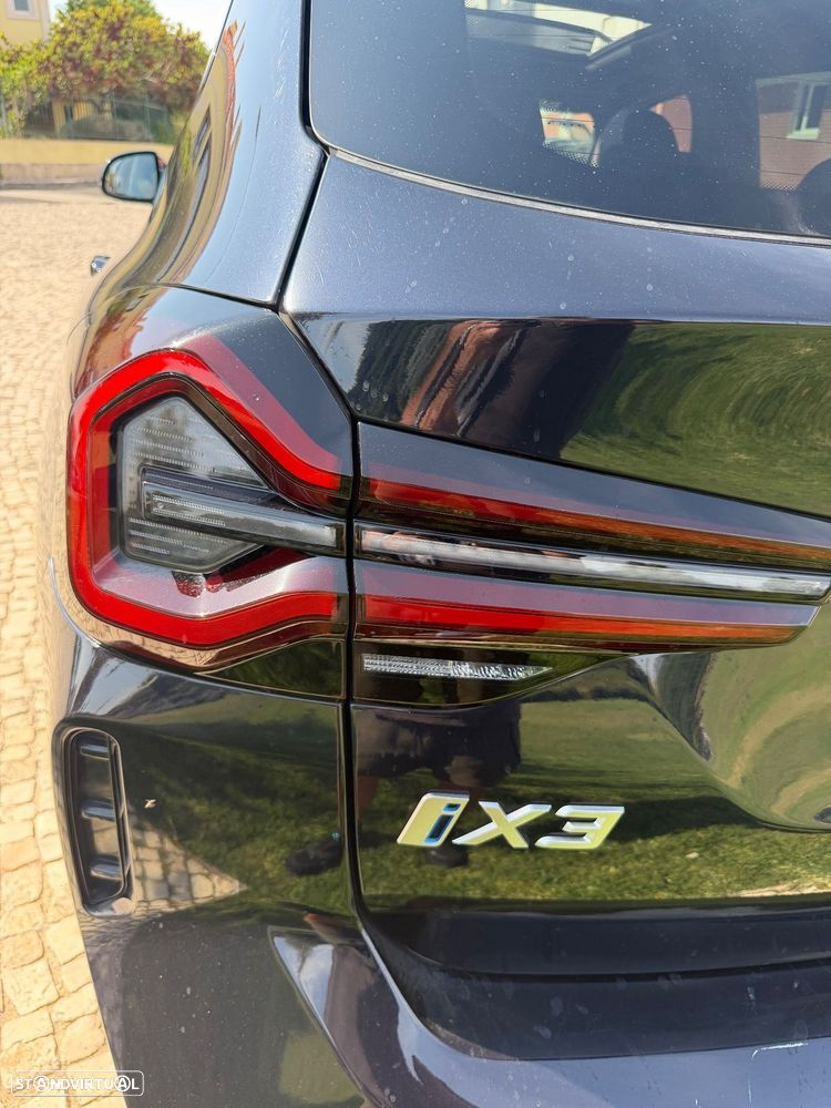 BMW iX3 M Sport Impressive - 15