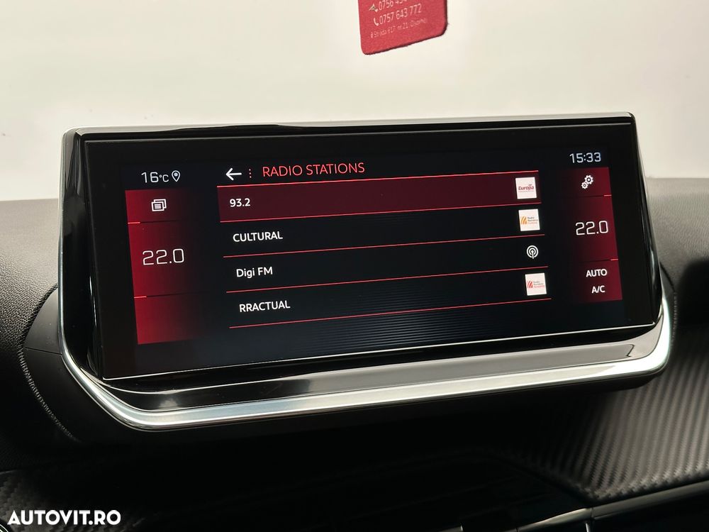 Peugeot 208 1.2 L PureTech STT EAT8 Allure - 18