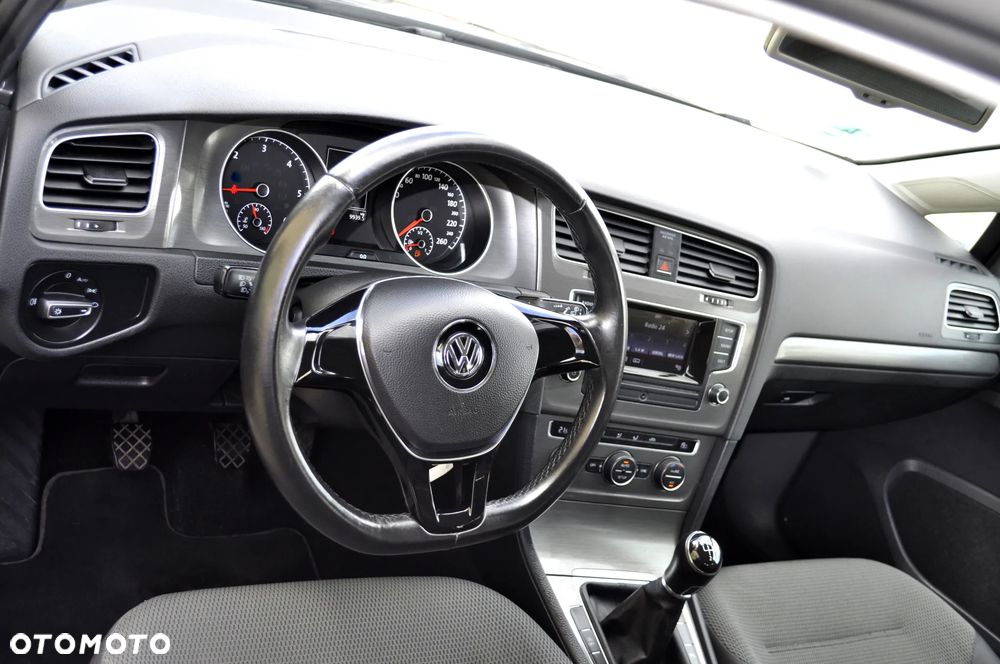 Volkswagen Golf 1.6 TDI BMT Trendline - 19