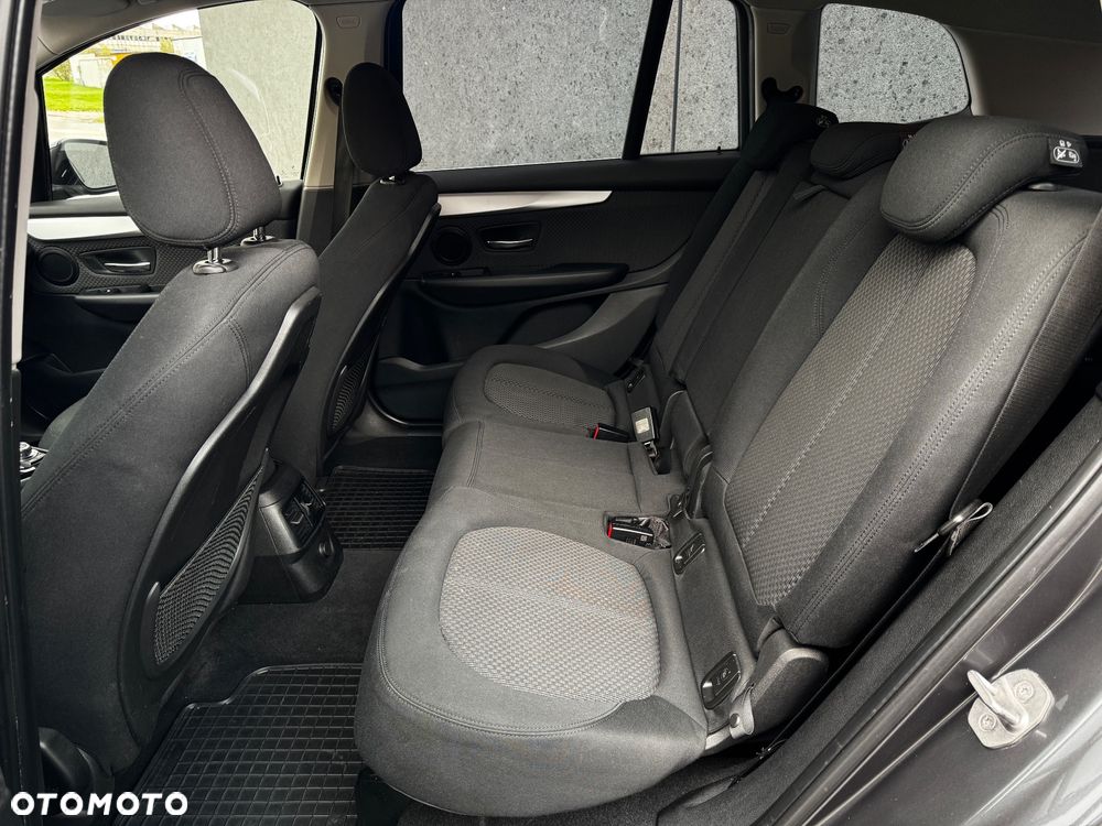 BMW Seria 2 220d Gran Tourer Sport-Aut Advantage - 33