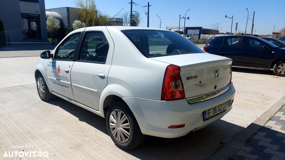 Dacia Logan 1.2 - 4