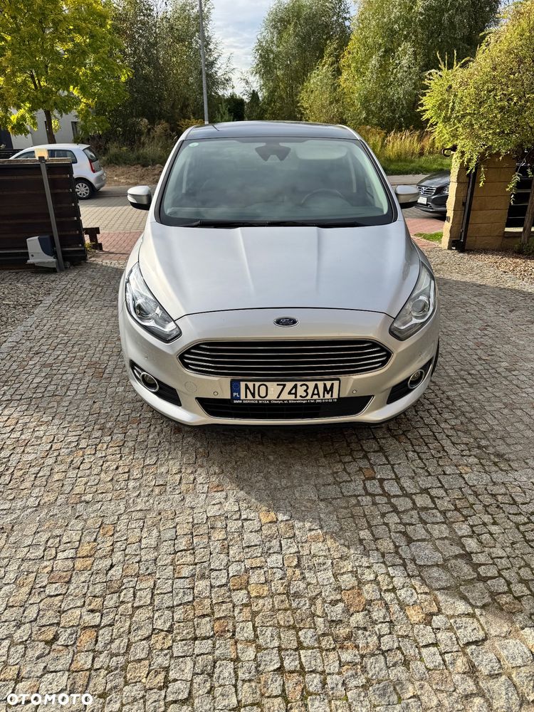 Ford S-Max - 15