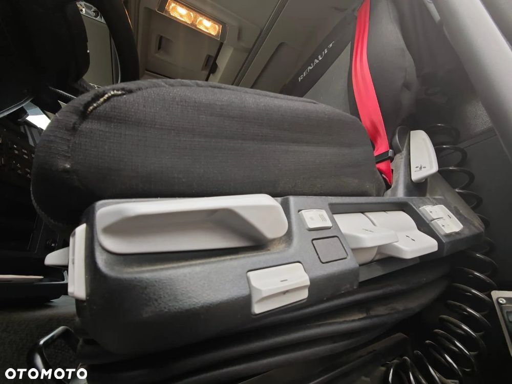 Renault C480 T4x2 E6 DMC 18t/DMCZ 40t - 11