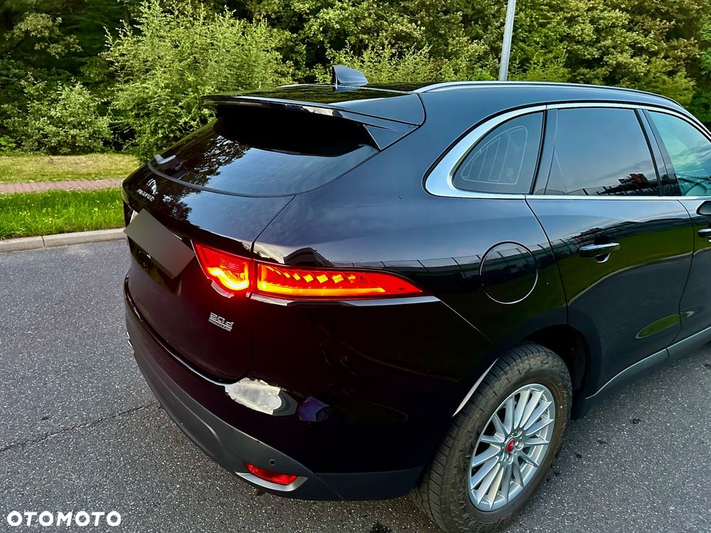 Jaguar F-Pace 2.0 i4D AWD Prestige - 11