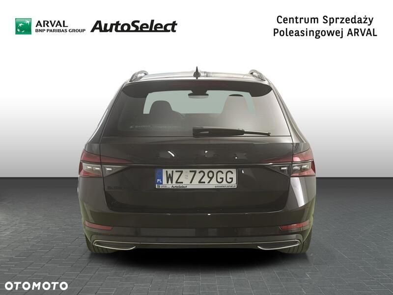 Skoda Superb 2.0 TDI SCR Sportline DSG - 5