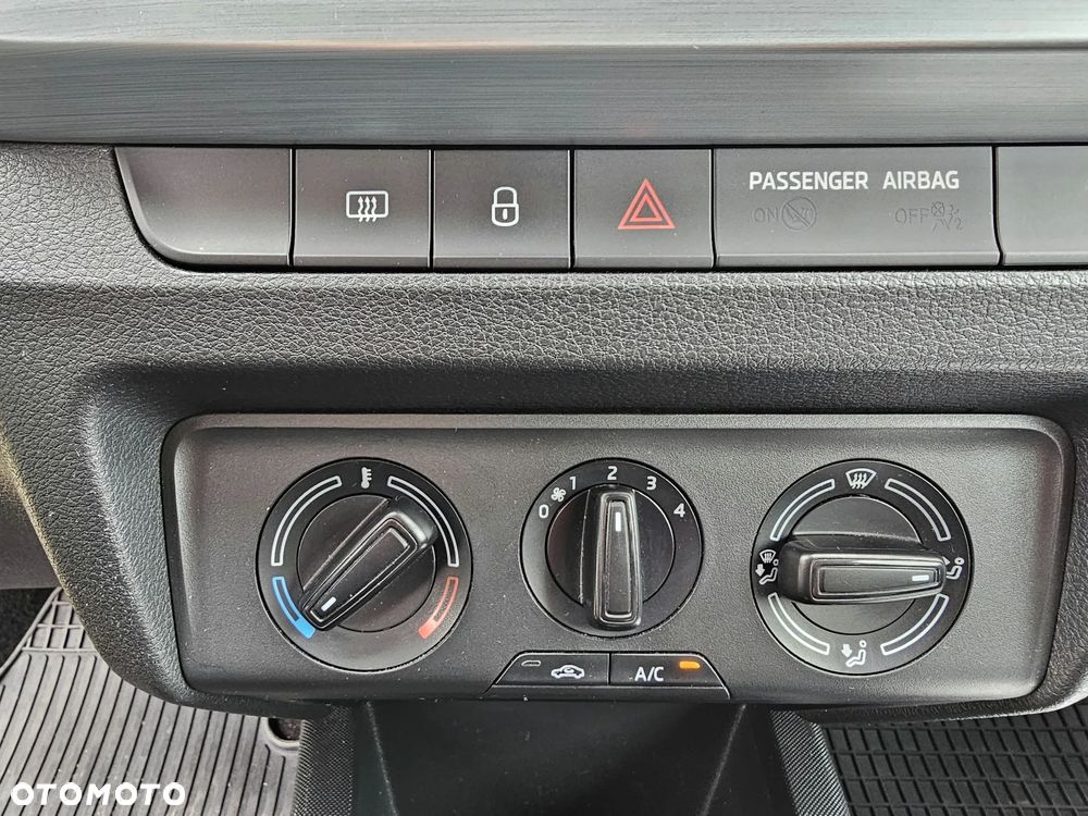 Skoda Fabia - 28