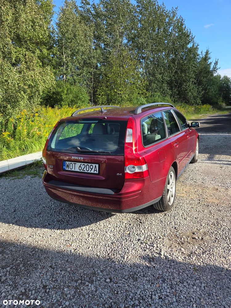 Volvo V50 2.4 - 7