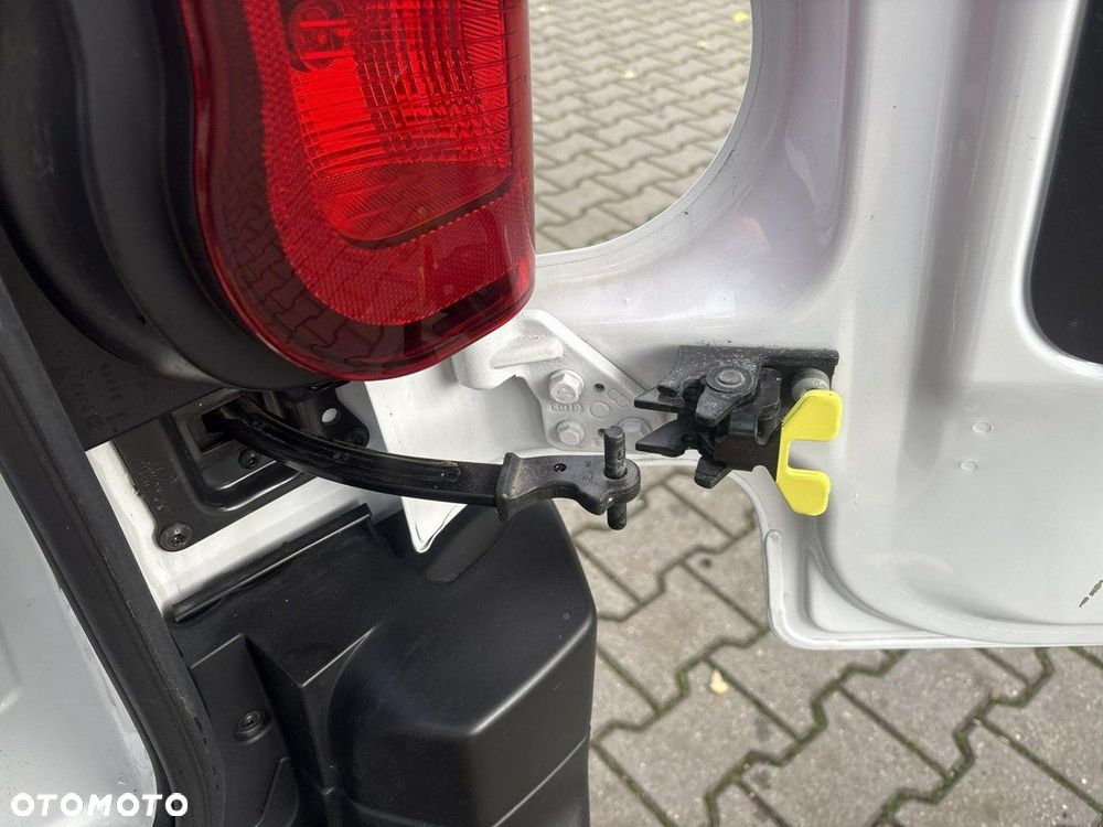 Toyota Proace City - 19