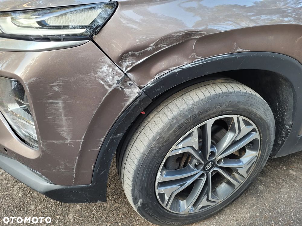 Hyundai Santa Fe 2.0 CRDi Premium 4WD 7os - 9