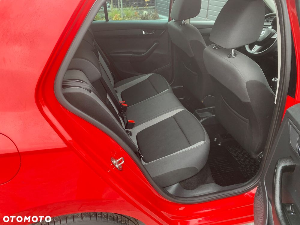 Skoda Fabia 1.0 Edition - 11