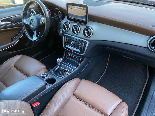 Mercedes-Benz GLA 180 (CDI) d Urban - 9