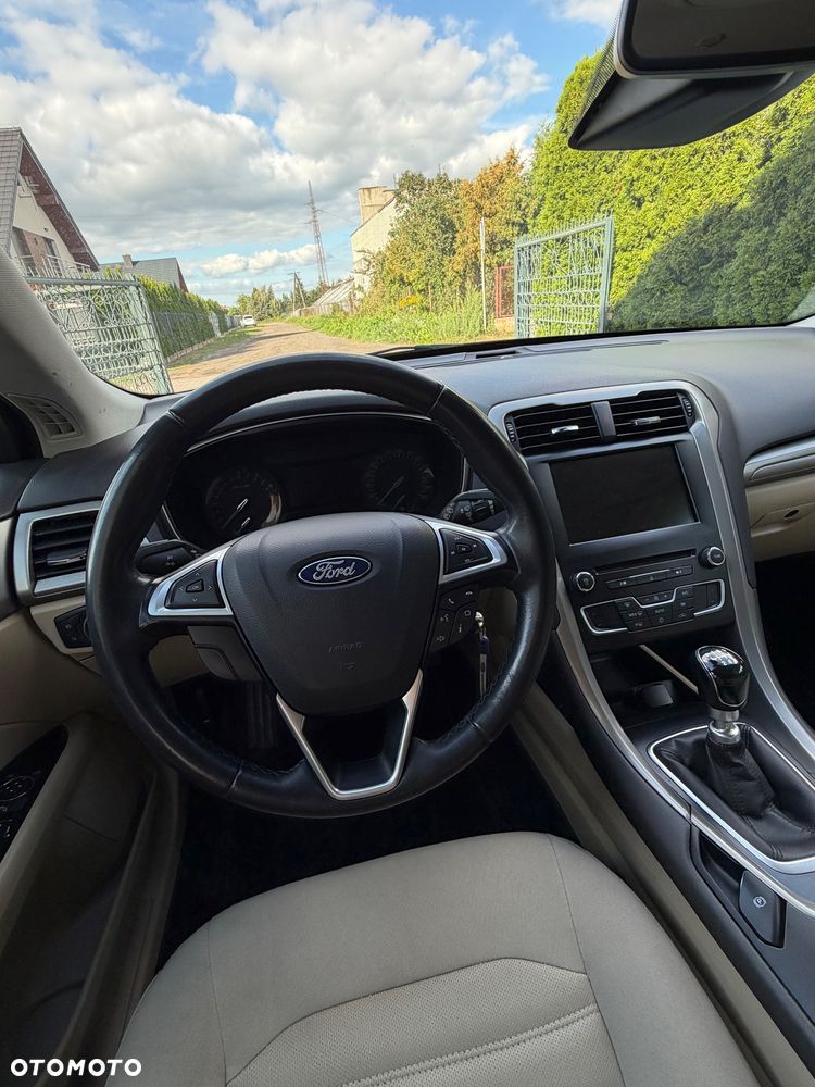 Ford Mondeo 1.5 EcoBoost Titanium - 19