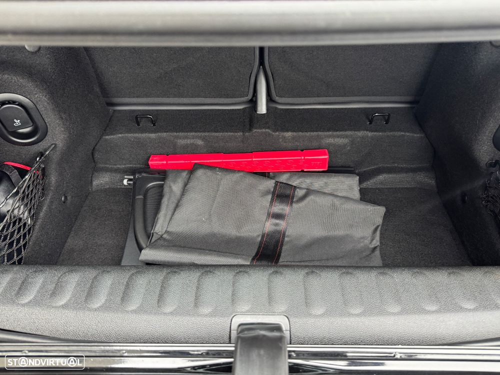 MINI Cabrio John Cooper Works Auto Desportiva - 14