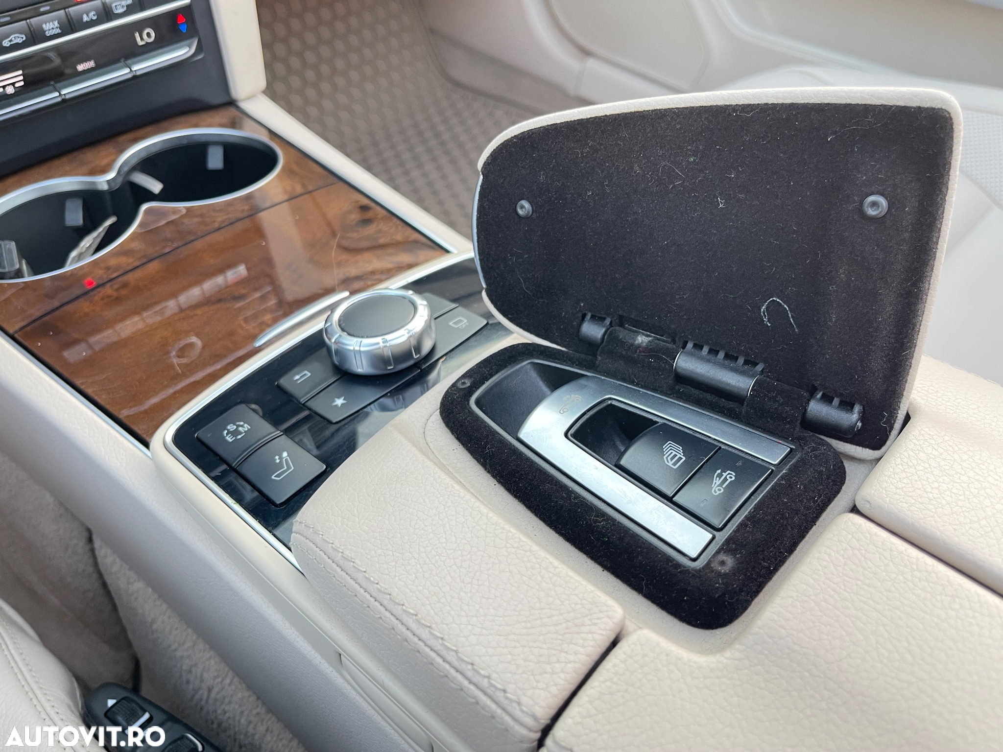 Mercedes-Benz E 400 Cabrio 7G-TRONIC - 29