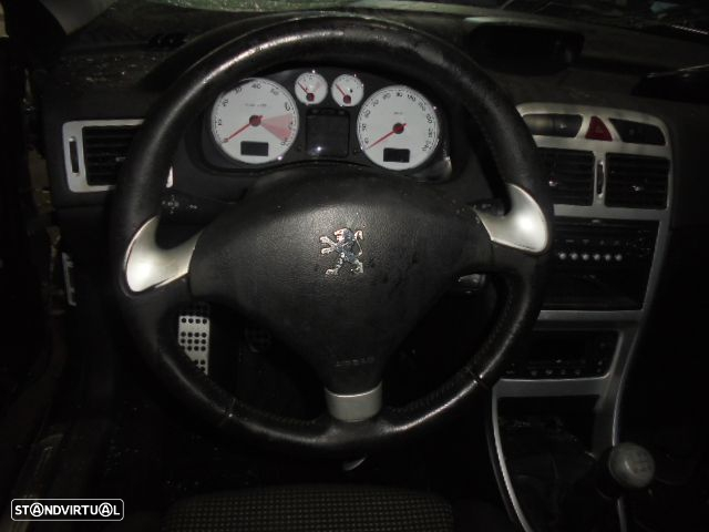 Carro MOT: RFJ CXVEL: 20DM74 PEUGEOT 307 CC T6 FASE 2 2007 2.0I 140CV 2P PRETO GASOLINA - 9