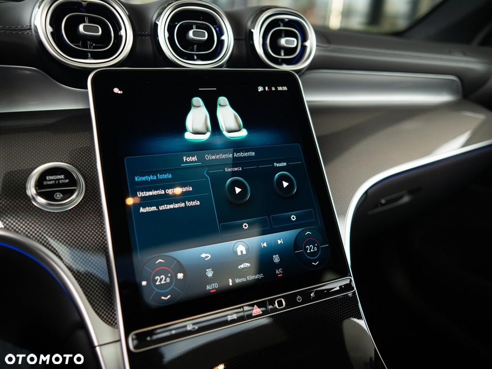 Mercedes-Benz GLC - 24