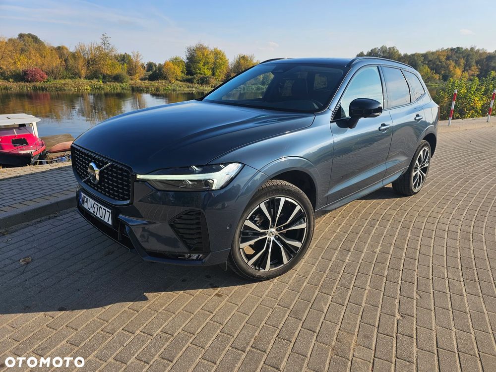 Volvo XC 60 B5 B AWD Plus Dark - 1