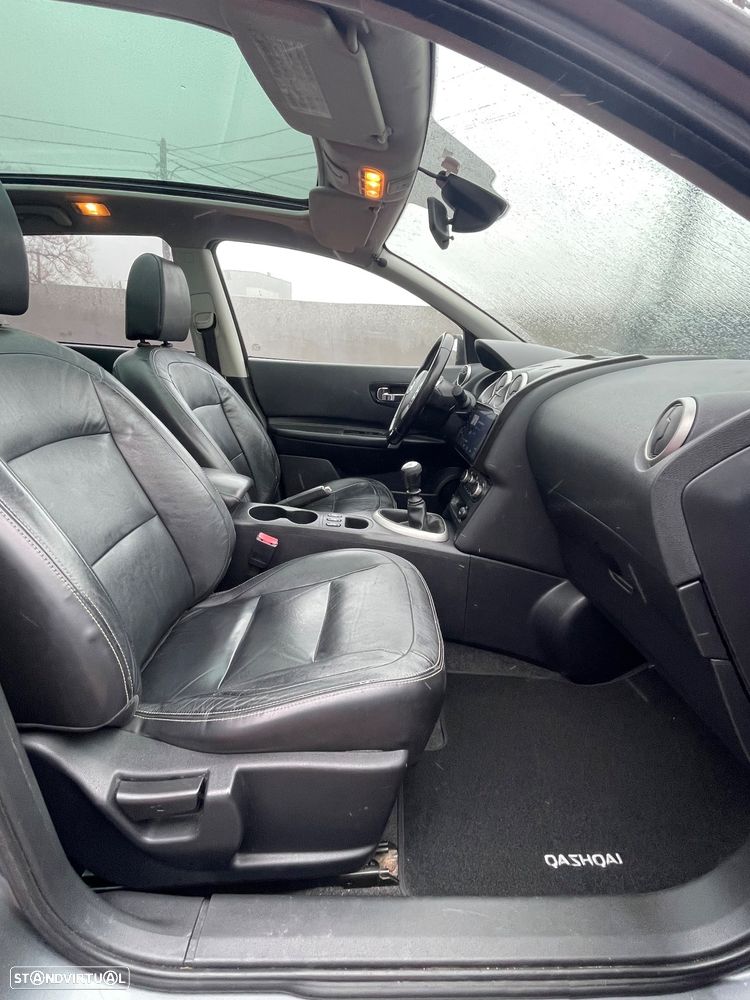 Nissan Qashqai +2 1.5 dCi Tekna Premium 18 360 - 7