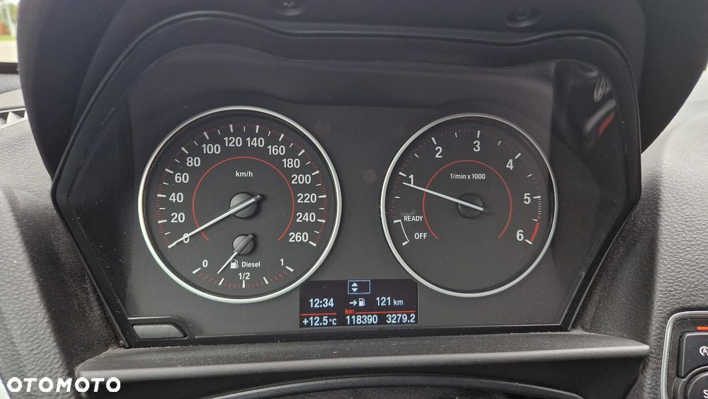 BMW Seria 1 120d xDrive - 19
