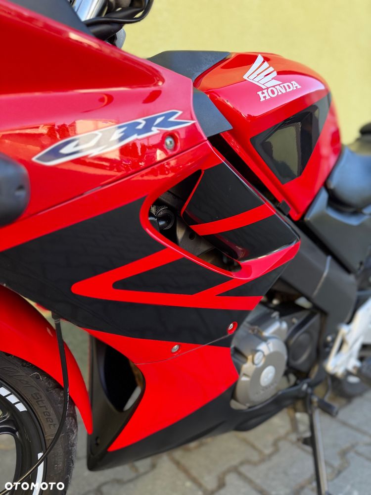 Honda CBR - 29