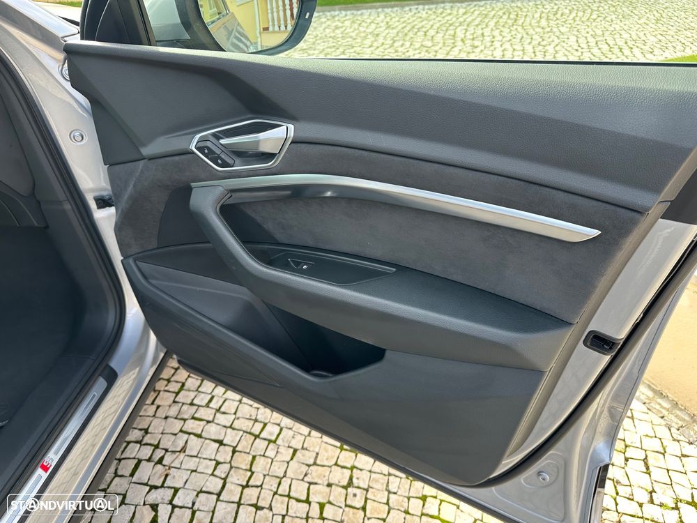 Audi e-tron Sportback 55 quattro S line - 38