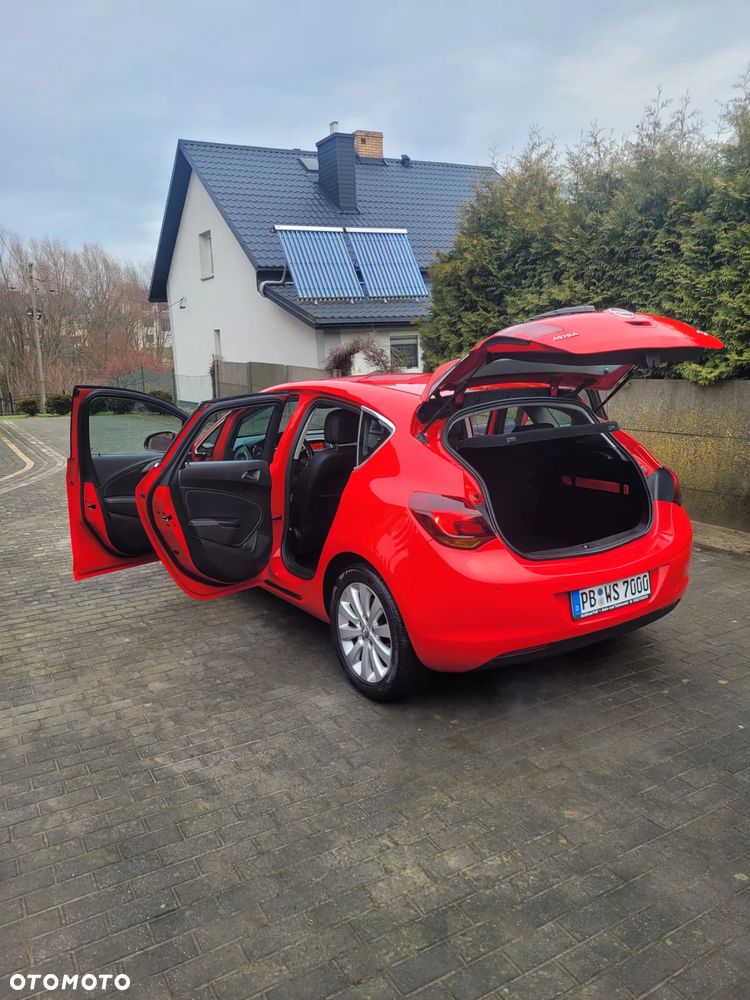 Opel Astra 1.7 CDTI DPF - 12