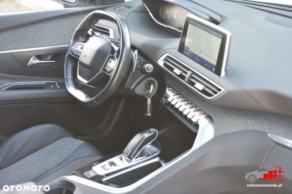 Peugeot 3008 - 24