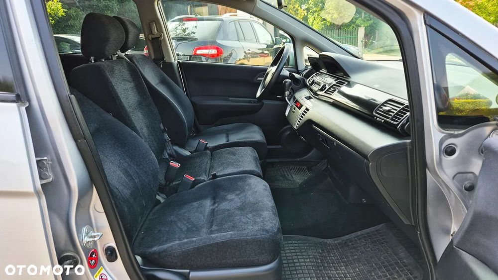 Honda FR-V 1.7 Comfort - 36