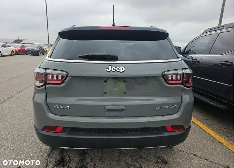 Jeep Compass - 6