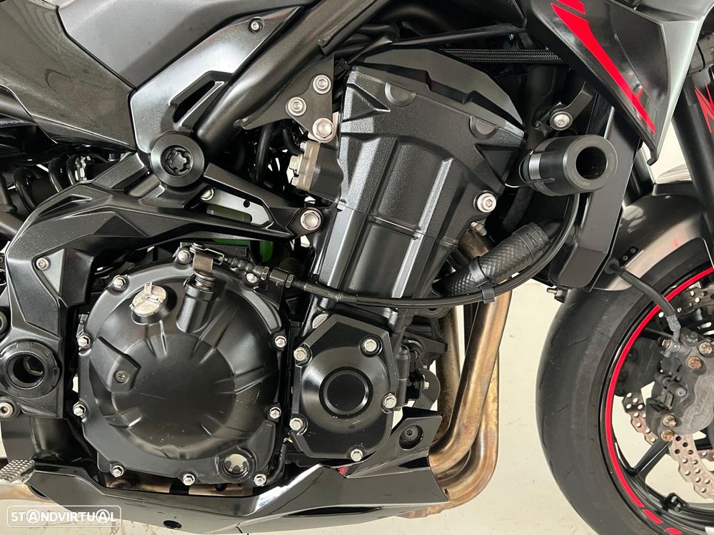 Kawasaki Z 900 - c/ EXTRAS - 11