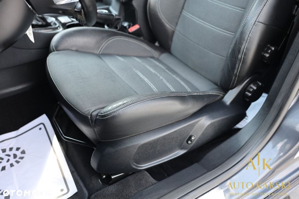 Ford Mondeo - 29