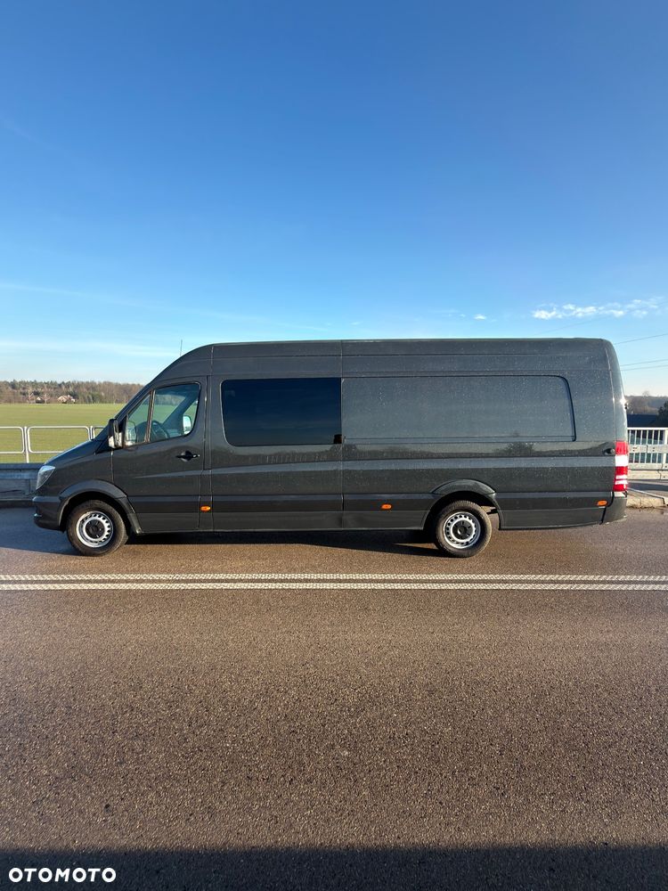 Mercedes-Benz Sprinter - 19
