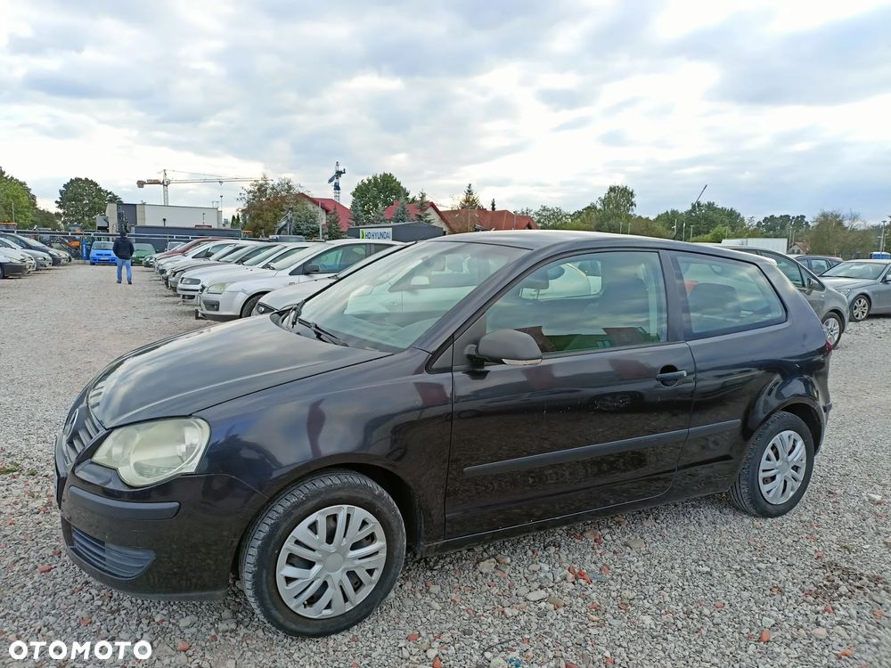 Volkswagen Polo - 1