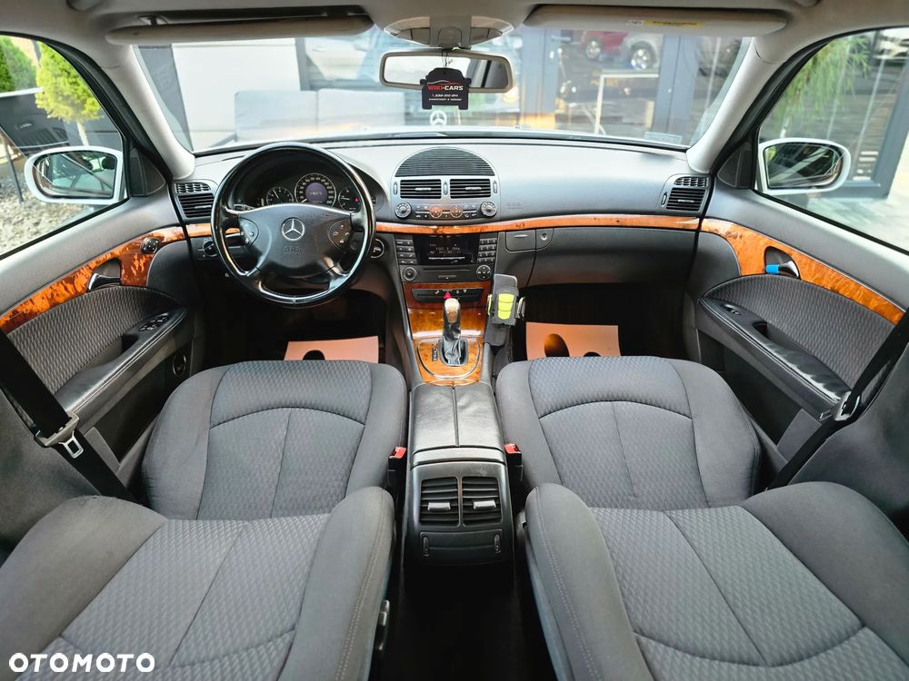 Mercedes-Benz Klasa E 220 CDI Automatik Elegance - 27