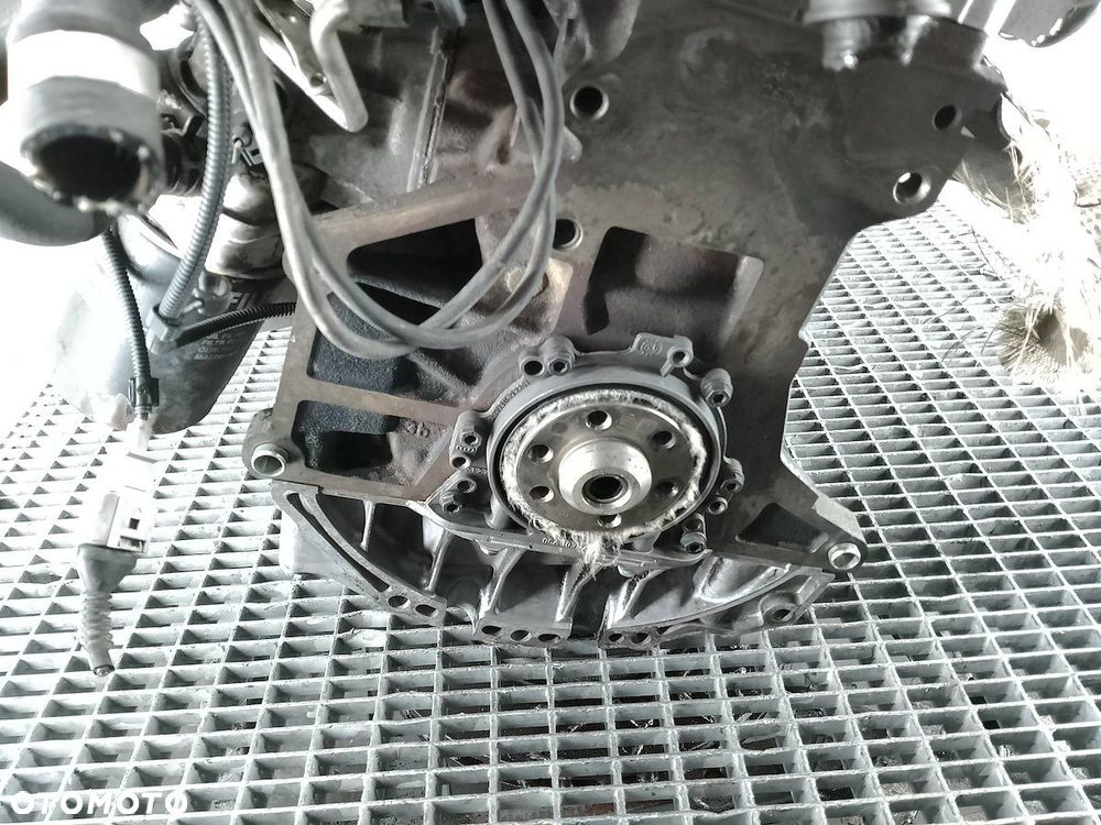 SILNIK AUDI A4 B6 AVJ 1.8 20V - 3