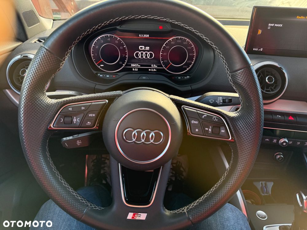Audi Q2 35 TFSI Sport S tronic - 8