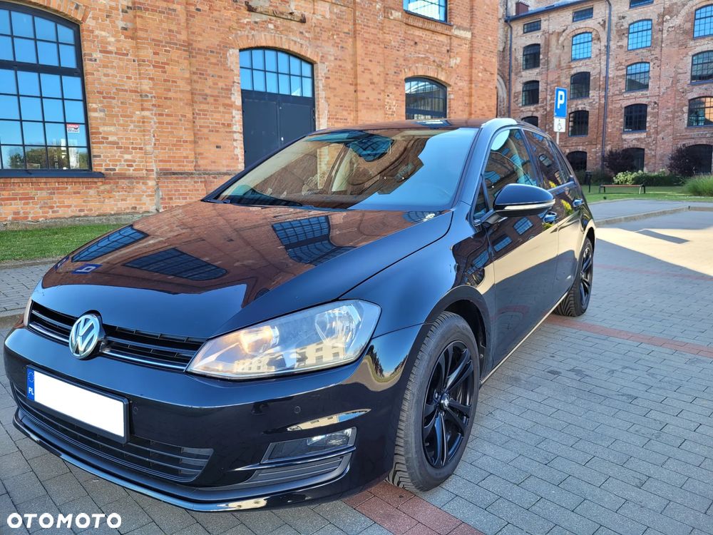 Volkswagen Golf - 3