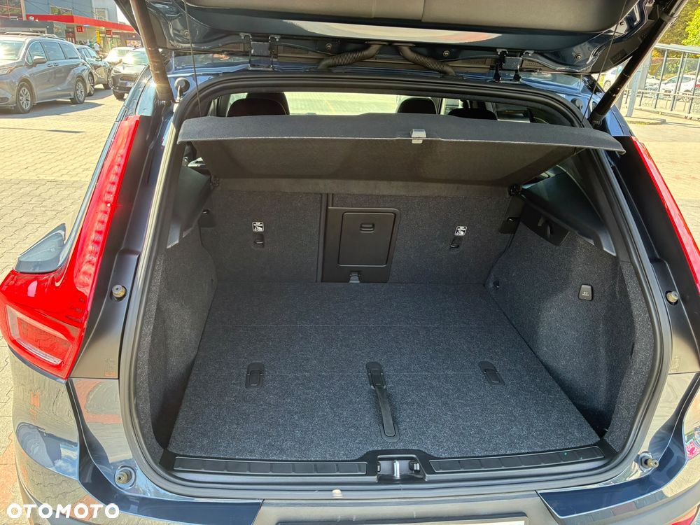 Volvo XC 40 T5 AWD R-Design - 14
