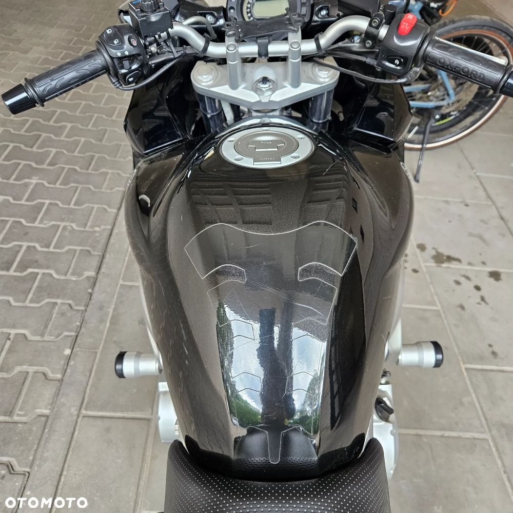 Yamaha FZ6 - 18